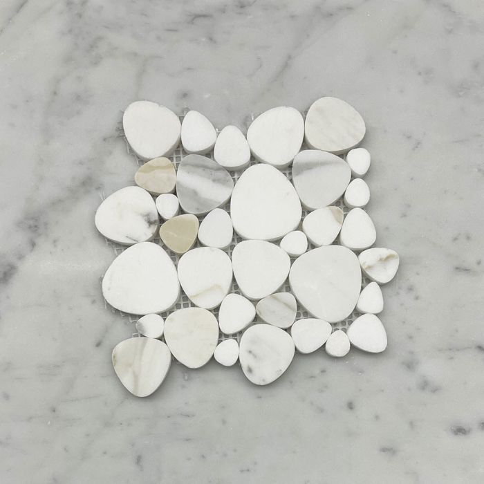 (Sample) Calacatta Gold Marble Heart Shape Bubble Mosaic Tile Honed